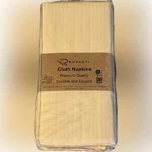 Ruvanti Cloth Napkins Set of 6 NWT